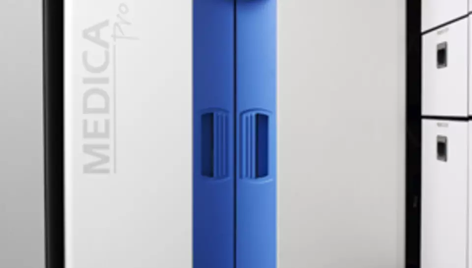 Purified water device for biochemistry analyzers